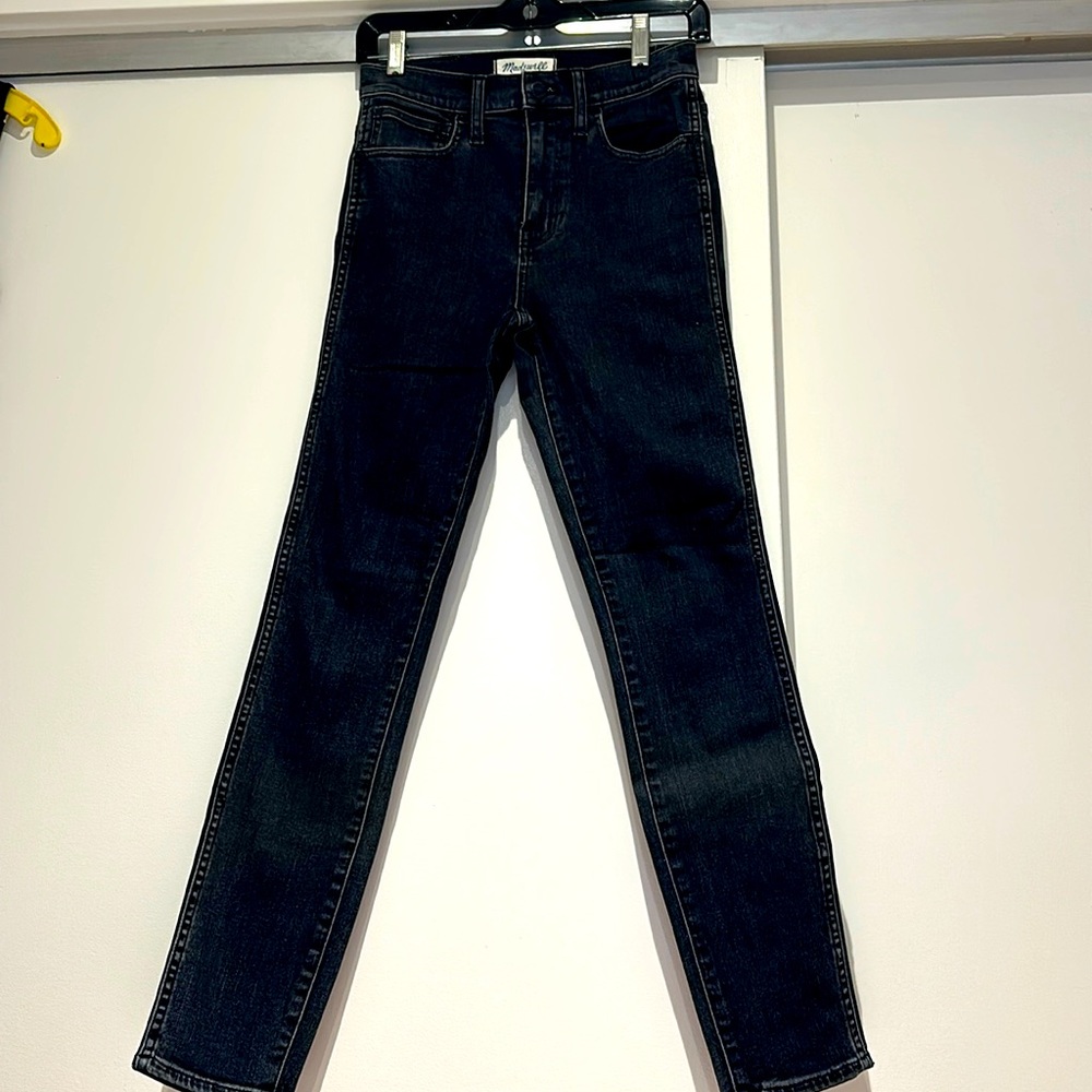 Madewell black skinny, skinny jeans. High rise. Size 25